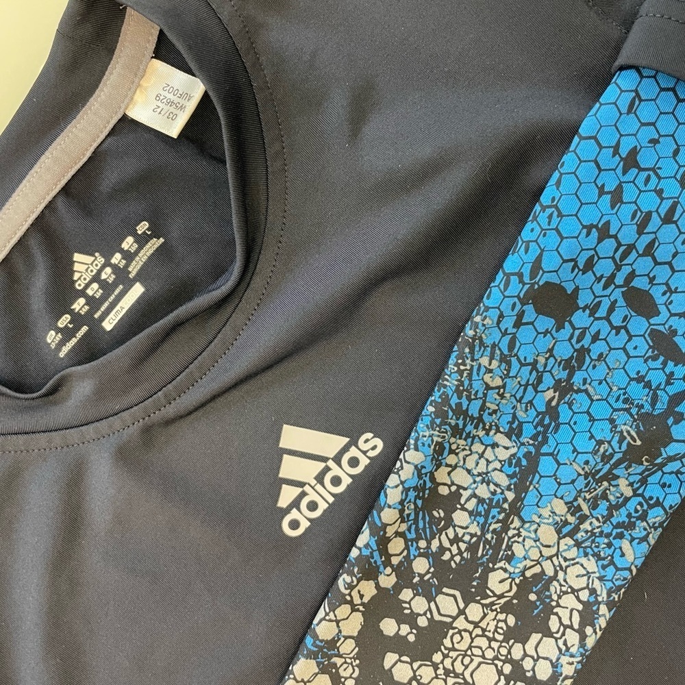 *NEW* Adidas Climalite Training Stretchy Long Sleeve - Picture 2 of 2